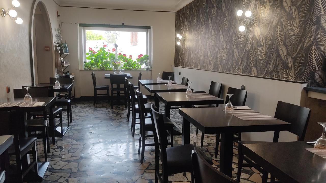 Hotel Le Bearn Bagnères-de-Bigorre Buitenkant foto