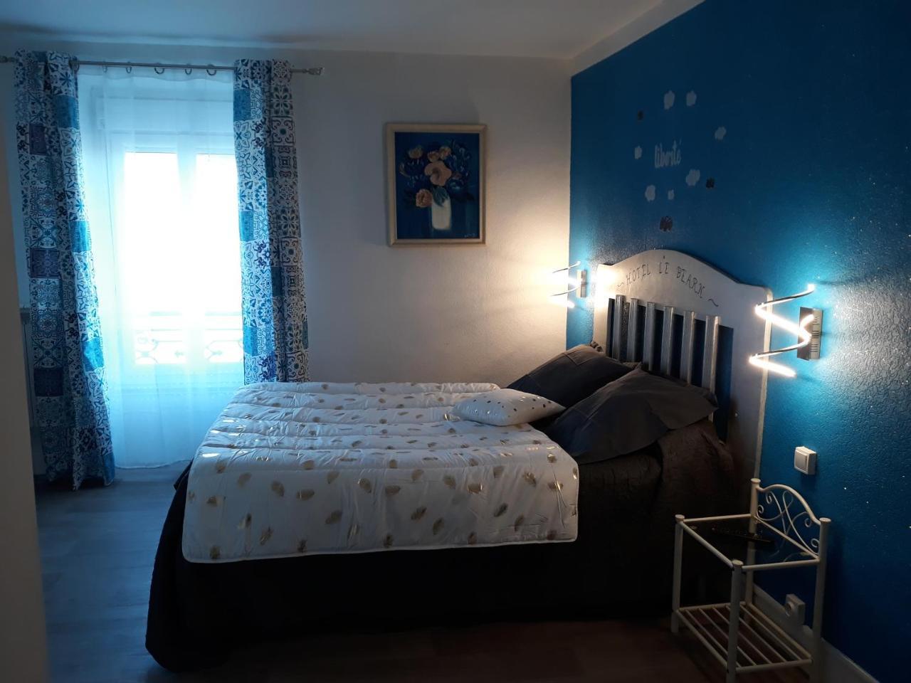 Hotel Le Bearn Bagnères-de-Bigorre Buitenkant foto